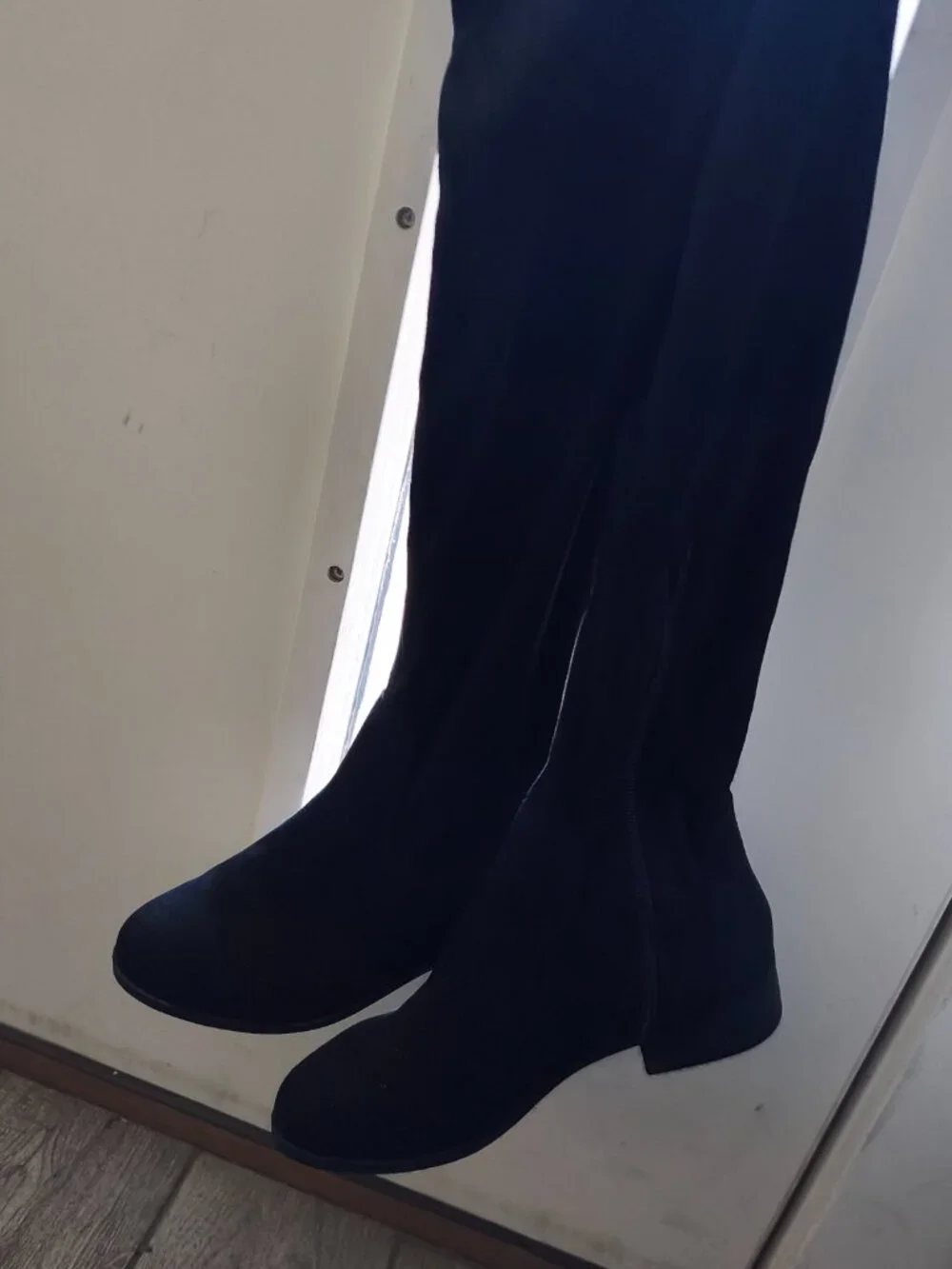 Forever 21 Wide fit boot size 8
